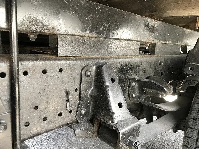 いすゞ エルフ TPG-NMR85AR(2WD)の写真32
