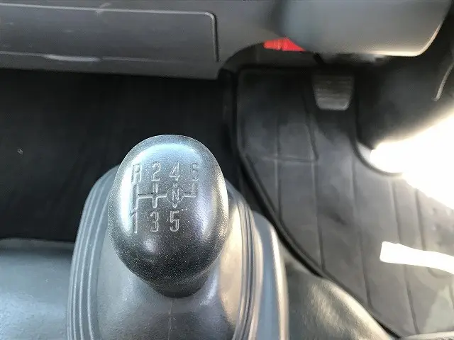 いすゞ エルフ TPG-NMR85AR(2WD)の写真42