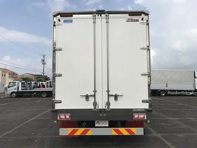 いすゞ フォワード 2RG-FRR90T4(2WD)の写真12