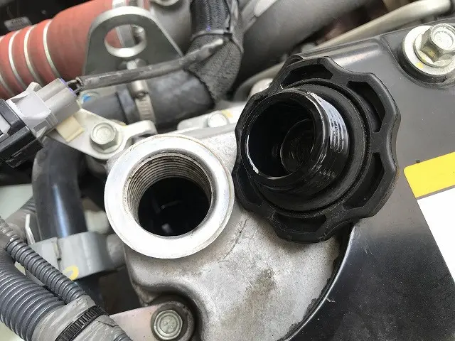 いすゞ フォワード 2RG-FRR90T4(2WD)の写真24