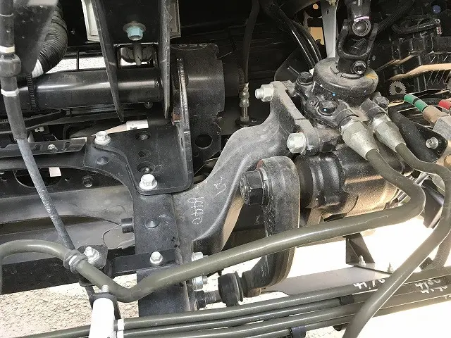 いすゞ フォワード 2RG-FRR90T4(2WD)の写真27