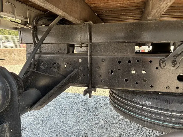 いすゞ エルフ 2RG-NPR88AR(2WD)の写真41
