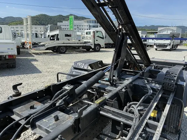 日産 アトラス TRG-FEB8W(2WD)の写真17