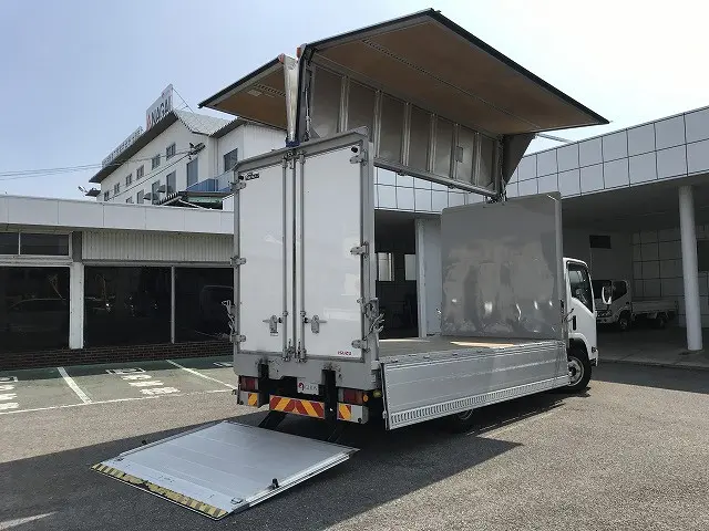 いすゞ エルフ 2RG-NPR88AN(2WD)の写真6
