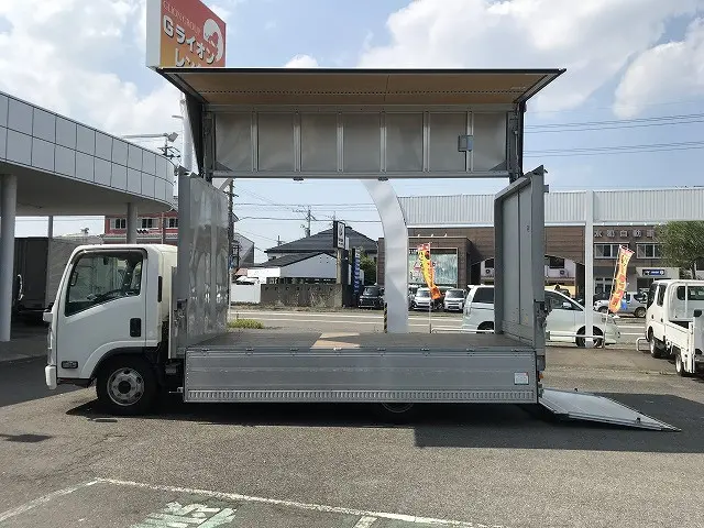 いすゞ エルフ 2RG-NPR88AN(2WD)の写真7