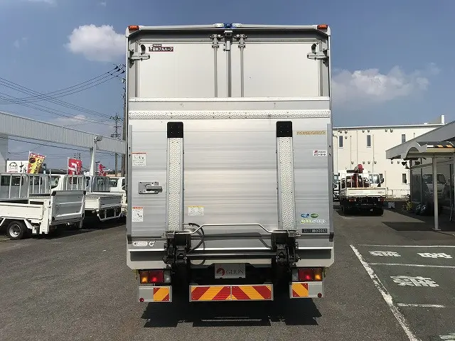 いすゞ エルフ 2RG-NPR88AN(2WD)の写真13