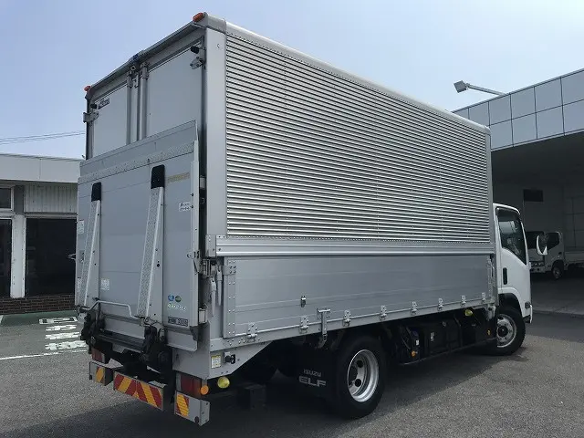 いすゞ エルフ 2RG-NPR88AN(2WD)の写真14