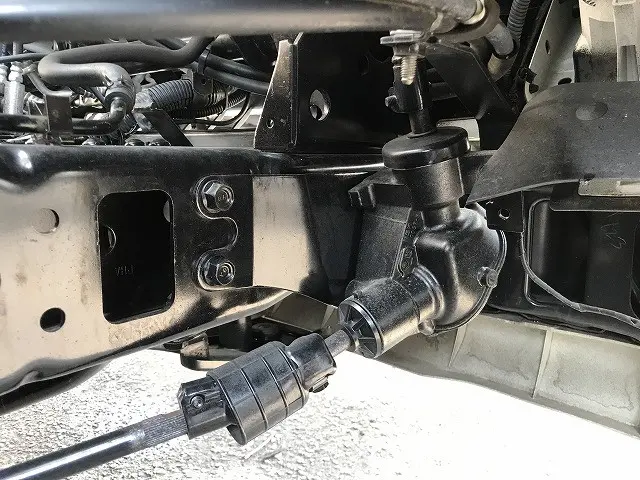 いすゞ エルフ 2RG-NPR88AN(2WD)の写真27