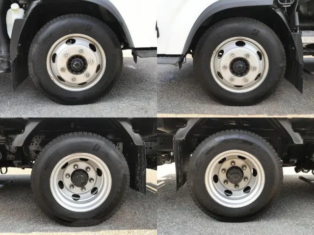 いすゞ エルフ 2RG-NPR88AN(2WD)の写真44