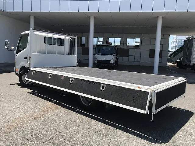 日野 デュトロ SKG-XZU710M(2WD)の写真11
