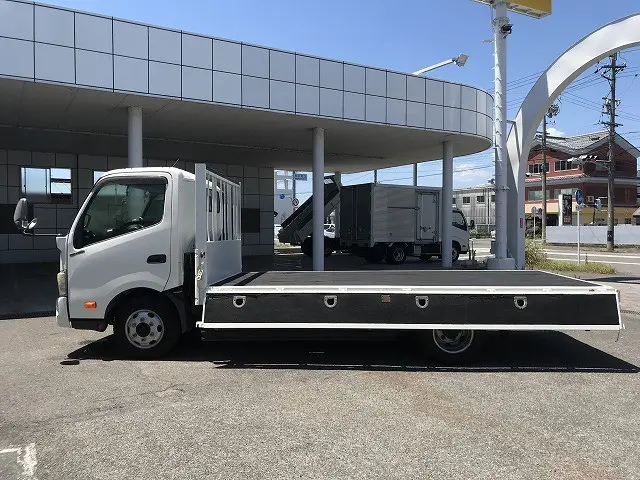日野 デュトロ SKG-XZU710M(2WD)の写真14