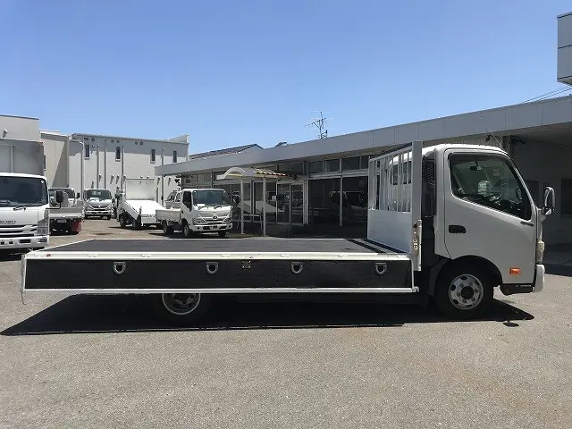 日野 デュトロ SKG-XZU710M(2WD)の写真15