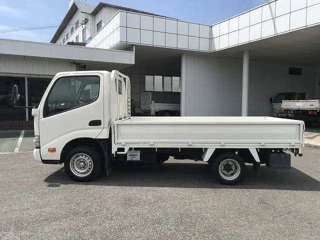 トヨタ ダイナ 3BF-TRY230(2WD)の写真7
