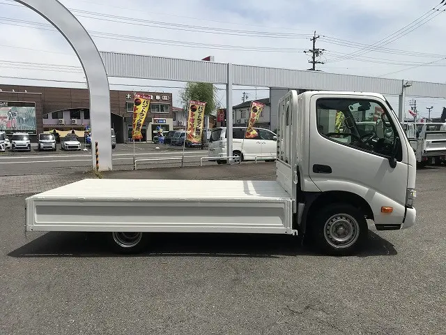 トヨタ ダイナ 3BF-TRY230(2WD)の写真15