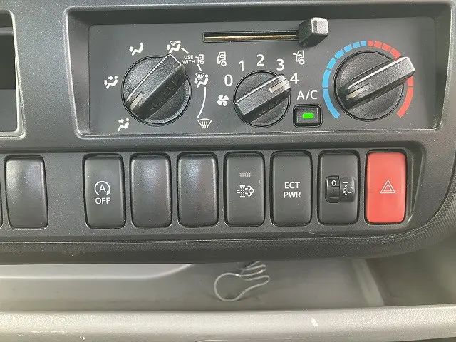 日野 デュトロ TKG-XZC710M(2WD)の写真33