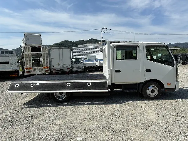 日野 デュトロ TKG-XZU710M(2WD)の写真12