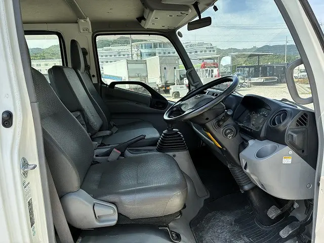 日野 デュトロ TKG-XZU710M(2WD)の写真25