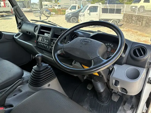 日野 デュトロ TKG-XZU710M(2WD)の写真26