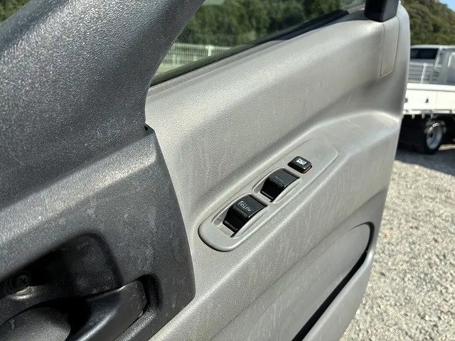 日野 デュトロ TKG-XZU710M(2WD)の写真28