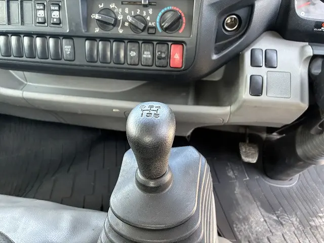 日野 デュトロ TKG-XZU710M(2WD)の写真29