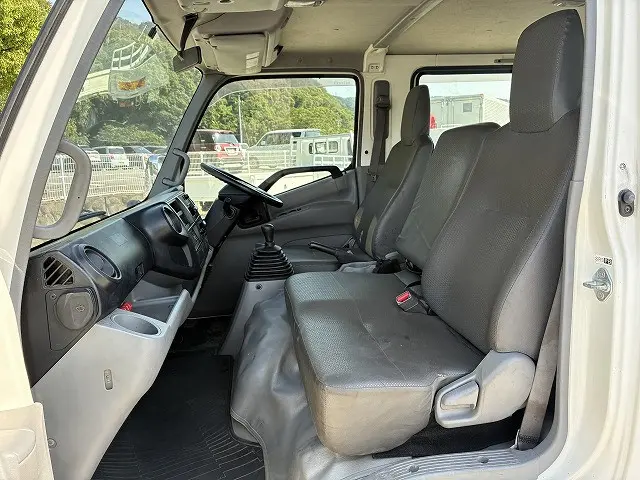 日野 デュトロ TKG-XZU710M(2WD)の写真36