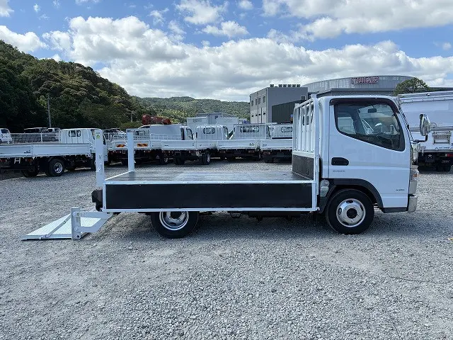 三菱 キャンター TKG-FBA20(2WD)の写真12