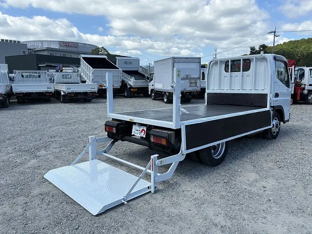 三菱 キャンター TKG-FBA20(2WD)の写真15