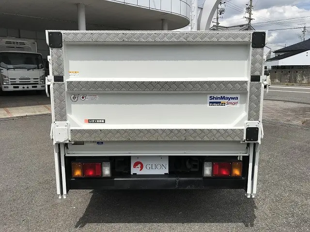いすゞ エルフ TRG-NKR85A(2WD)の写真5
