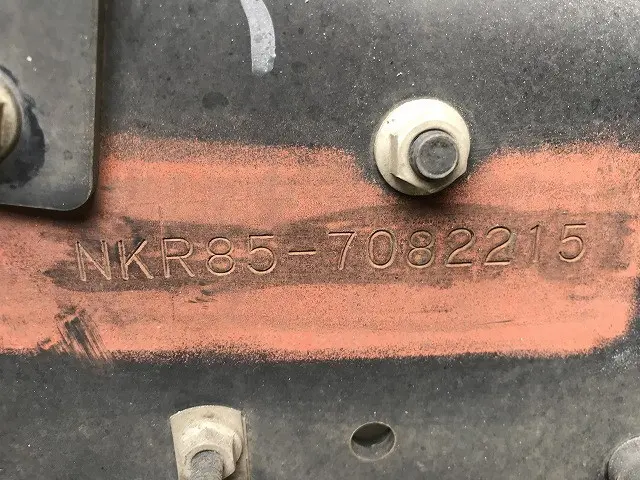 いすゞ エルフ TRG-NKR85A(2WD)の写真22