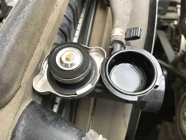 いすゞ エルフ TRG-NKR85A(2WD)の写真24