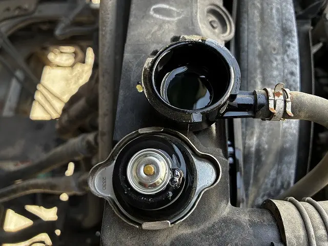 いすゞ フォワード SKG-FRR90S1(2WD)の写真29