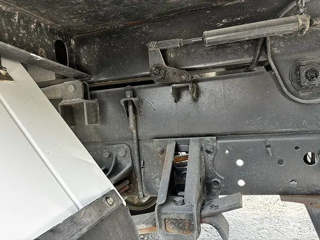 いすゞ フォワード SKG-FRR90S1(2WD)の写真45