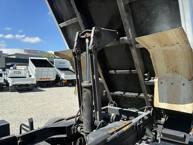 いすゞ フォワード SKG-FRR90S1(2WD)の写真26