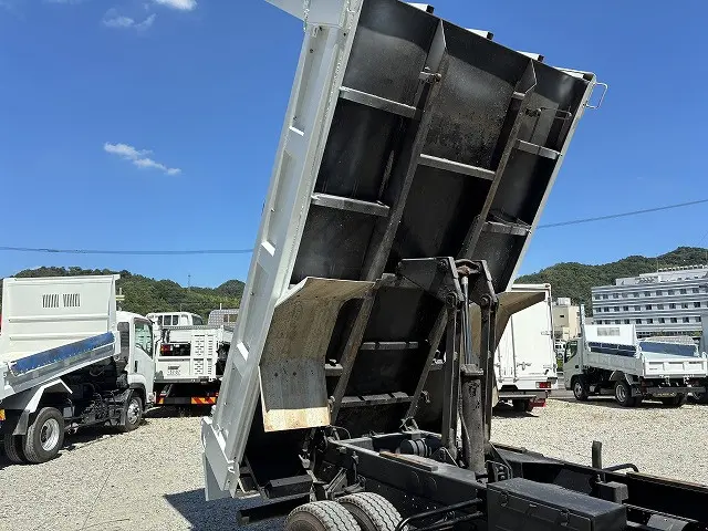 いすゞ フォワード SKG-FRR90S1(2WD)の写真28