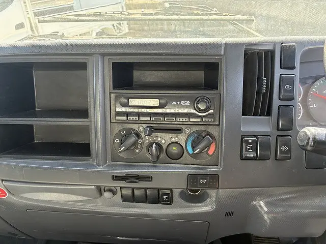 いすゞ フォワード SKG-FRR90S1(2WD)の写真39