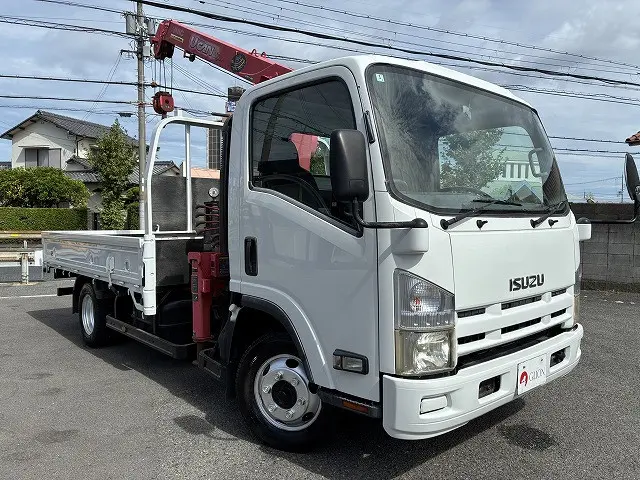 いすゞ エルフ BDG-NPS85AR(4WD)の写真3