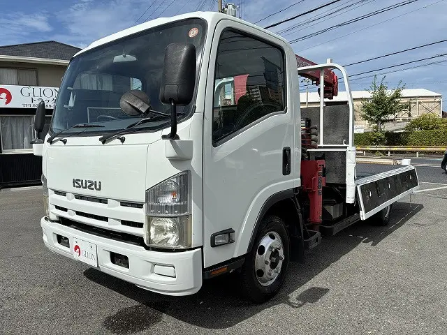 いすゞ エルフ BDG-NPS85AR(4WD)の写真9
