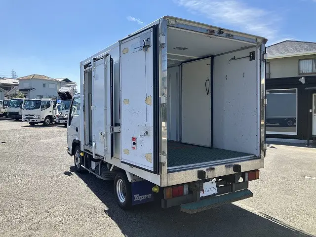 いすゞ エルフ TPG-NHR85AN(2WD)の写真13