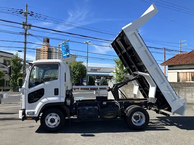 いすゞ フォワード TKG-FRR90S1(2WD)の写真4