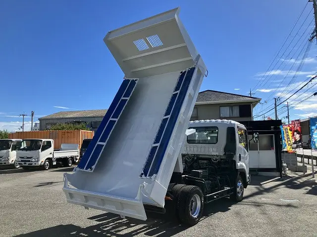 いすゞ フォワード TKG-FRR90S1(2WD)の写真8