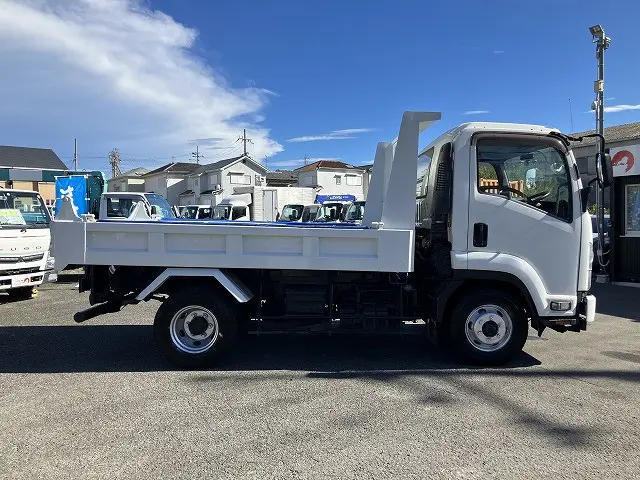 いすゞ フォワード TKG-FRR90S1(2WD)の写真12