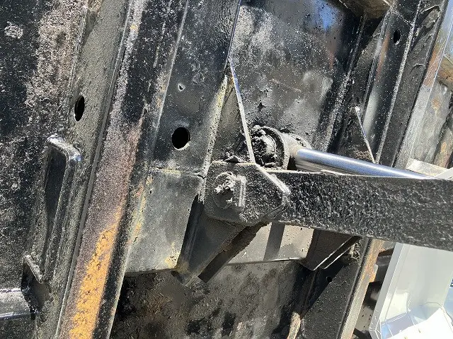 いすゞ フォワード TKG-FRR90S1(2WD)の写真19