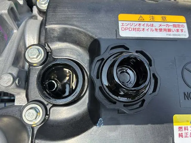 いすゞ エルフ 2TG-NJR88AF(2WD)の写真23