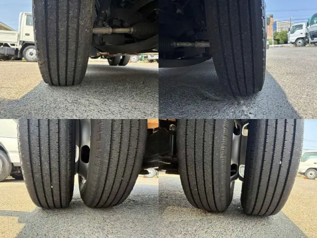 いすゞ エルフ 2TG-NJR88AF(2WD)の写真31