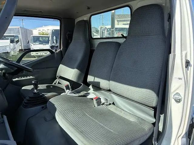 トヨタ ダイナ ABF-TRY220(2WD)の写真41