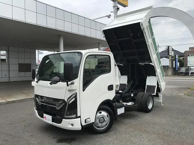 いすゞ エルフ 2RG-NJR88AT(2WD)の写真1