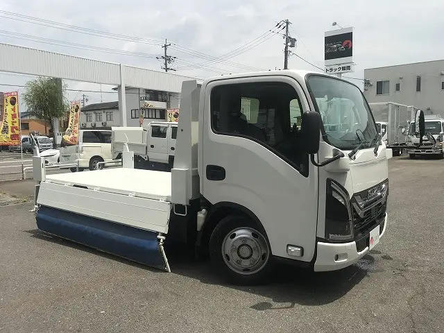 いすゞ エルフ 2RG-NJR88AT(2WD)の写真18