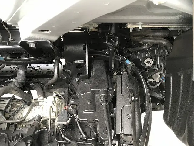 いすゞ エルフ 2RG-NJR88AT(2WD)の写真31