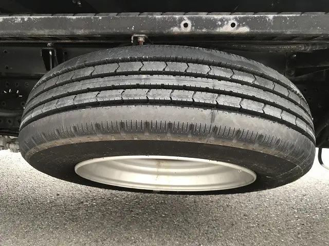 いすゞ エルフ TRG-NPR85AN(2WD)の写真36