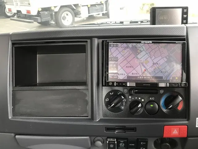 いすゞ エルフ TRG-NPR85AN(2WD)の写真41